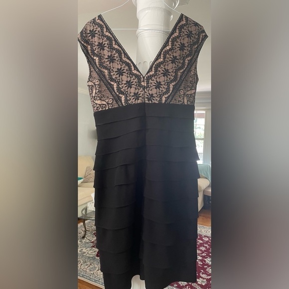 Jessica Howard women’s black Raffle Lace knee length sleeve less dress size 14 - Picture 3 of 7